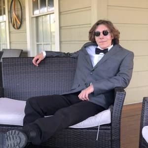 Meet your Posher, Nolan